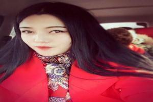 穿成男主死对头小说